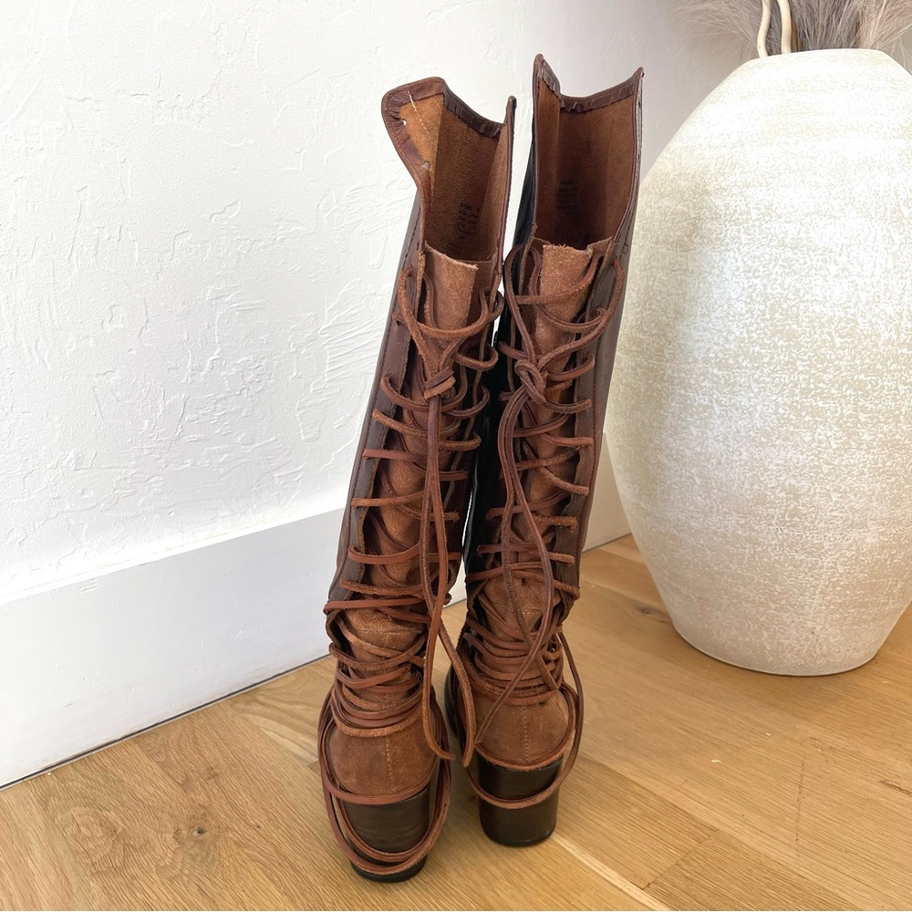 Freebird by Steven Coal Brown Cognac Leather Tall Tie Back Heeled Boots Size 8 - Picture 7 of 12
